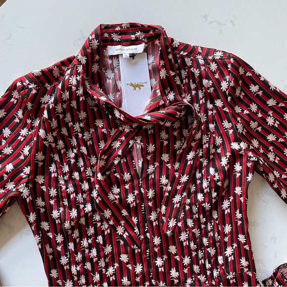 BNWT Maison Kitsune, red floral scarf dress with pockets, size 34 - Picture 5 of 10